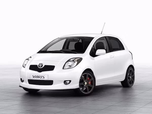 Toyota bật mí một phiên bản cực "hot" của Yaris ảnh 1