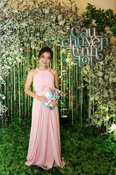 Các mỹ nhân Việt hội ngộ mừng ra mắt Gala nhạc Việt số 6 ảnh 9 Các mỹ nhân Việt hội ngộ mừng ra mắt Gala nhạc Việt số 6 ảnh 9