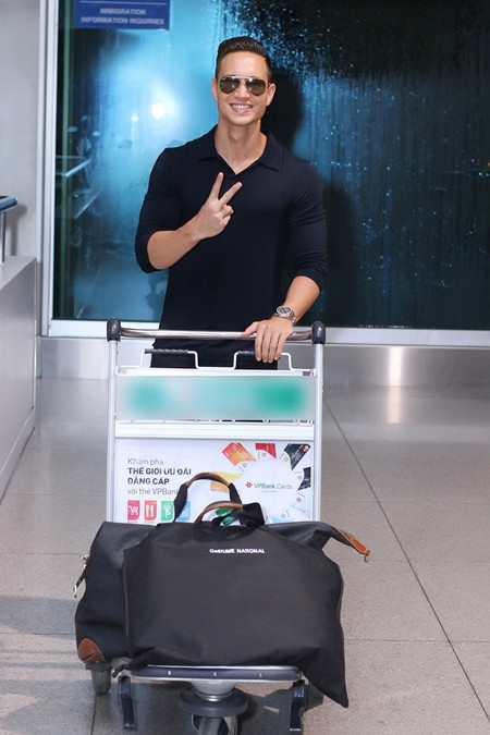 Kim Lý "lẻ bóng" đi dự liên hoan phim Toronto ảnh 5