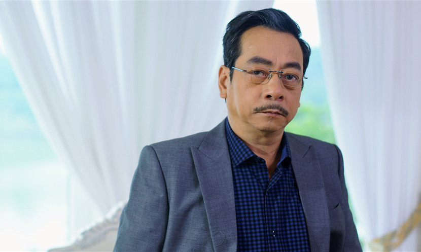 Các văn nghệ sĩ xúc động trước cô bé "tặng ánh sáng" cho bệnh nhân mù lòa ảnh 1