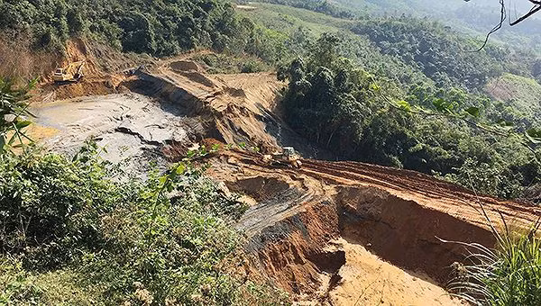 Sập mỏ thiếc, 3 người tử vong thương tâm ảnh 1