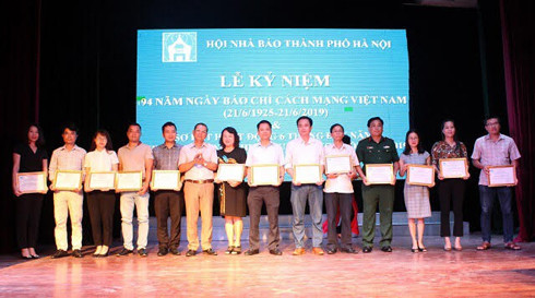 Đẩy mạnh công tác tuyên truyền nhiệm vụ trọng tâm của Thủ đô và đất nước ảnh 3