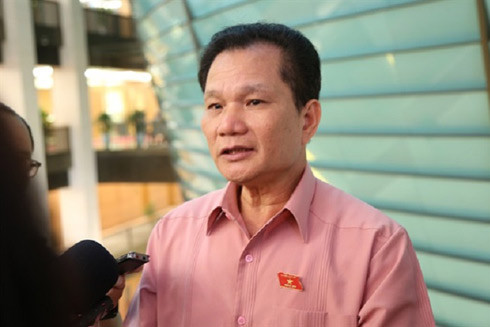 Nới tuổi nghỉ hưu không phải để giúp quan chức "giữ ghế" ảnh 1