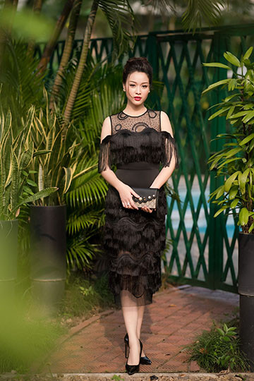 Sao Việt "đổ bộ" chúc mừng NTK Xuân Lê ảnh 8