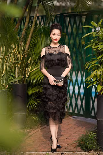 Sao Việt "đổ bộ" chúc mừng NTK Xuân Lê ảnh 8 Sao Việt "đổ bộ" chúc mừng NTK Xuân Lê ảnh 8