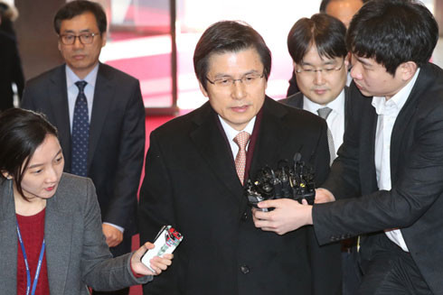 Quyền Tổng thống Hàn Quốc trước sức ép gia hạn điều tra ảnh 1