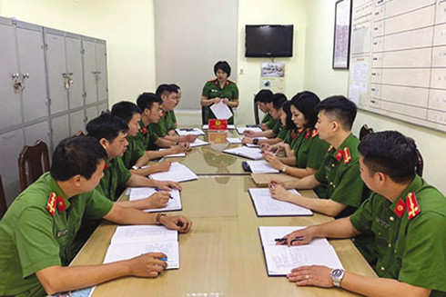 Nữ chiến sỹ công an "say" nghề, đam mê nghiên cứu khoa học ảnh 2
