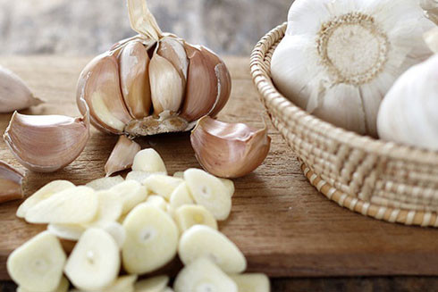 Dùng tỏi diệt vi khuẩn kháng kháng sinh ảnh 1 Dùng tỏi diệt vi khuẩn kháng kháng sinh ảnh 1