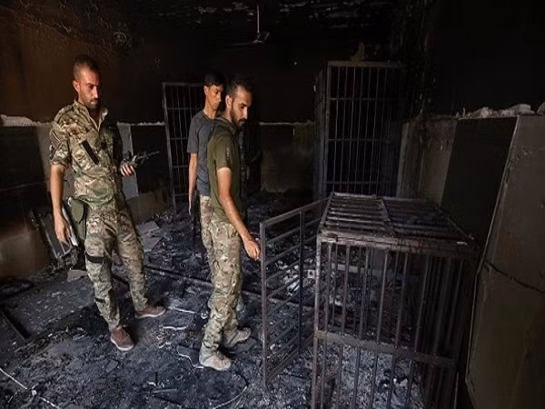 Iraq phát hiện nhà tù lớn nhất của IS ở Mosul ảnh 1 Iraq phát hiện nhà tù lớn nhất của IS ở Mosul ảnh 1