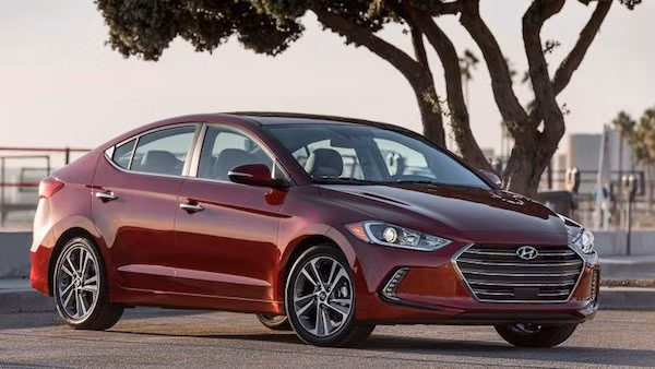 Hyundai Elantra Sport sẽ có công suất lớn hơn 35% phiên bản thường ảnh 1