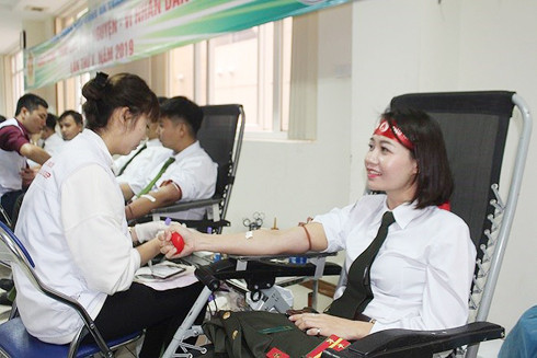 Tham gia tình nguyện để sống biết chia sẻ, cống hiến và dấn thân ảnh 2