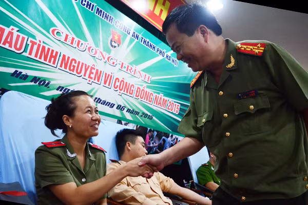 Tuổi trẻ Công an Thủ đô hiến máu vì cộng đồng: Một giọt máu cho đi... ảnh 1