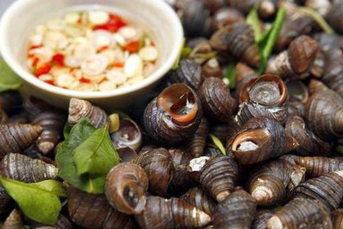 Ốc luộc, món ăn "gây nghiện" ảnh 1
