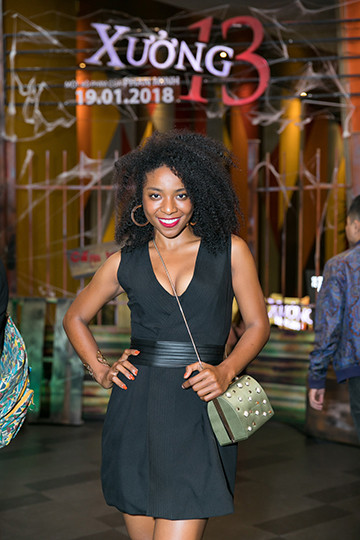 Vợ chồng Lâm Khánh Chi và dàn sao Việt hào hứng ghé thăm "Xưởng 13" ảnh 5 Vợ chồng Lâm Khánh Chi và dàn sao Việt hào hứng ghé thăm "Xưởng 13" ảnh 5