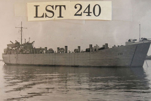 Nhân chứng sống sót sau trận "Trân Châu Cảng thứ hai" ảnh 3