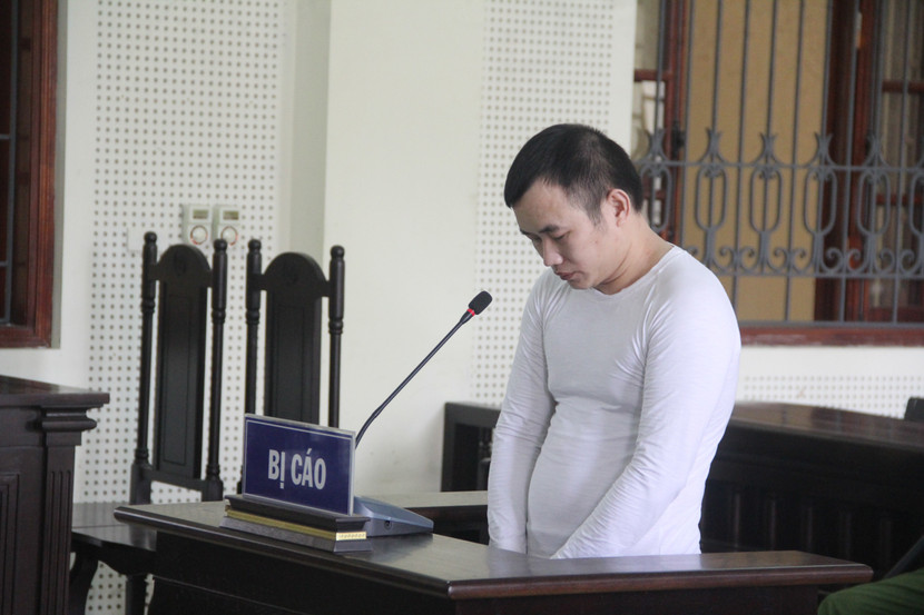 Người đàn ông trả giá vì mua gần 270 triệu đồng ma túy về dùng dần ảnh 1 Người đàn ông trả giá vì mua gần 270 triệu đồng ma túy về dùng dần ảnh 1