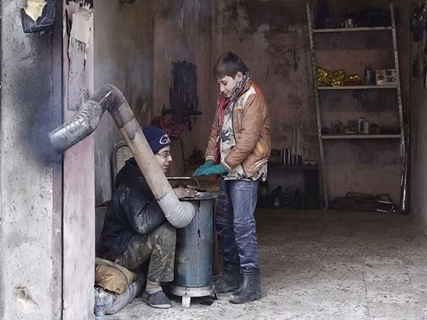 Người dân Syria khốn cùng trong đói khát, chết chóc, thời tiết khắc nghiệt ảnh 4
