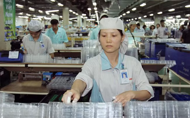 Từ năm 2021, chọn lộ trình tăng tuổi hưu nào cho phù hợp? ảnh 1 Từ năm 2021, chọn lộ trình tăng tuổi hưu nào cho phù hợp? ảnh 1