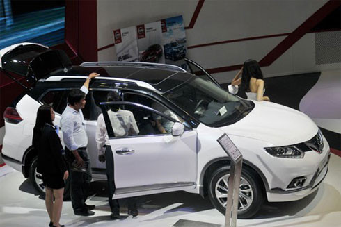 Giảm sốc, thị trường ô tô thiết lập mặt bằng giá thấp kỷ lục ảnh 1