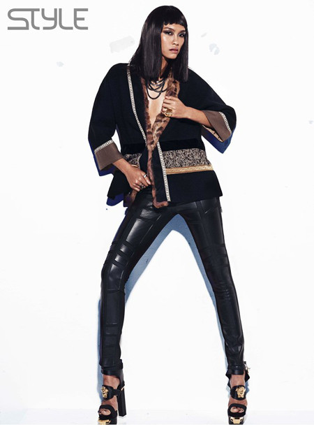 Nguyễn Oanh sắc lạnh với tạo hình nữ hoàng Cleopatra ảnh 2