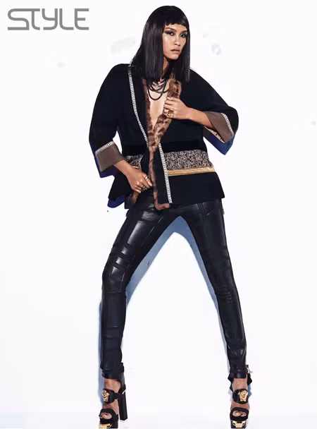 Nguyễn Oanh sắc lạnh với tạo hình nữ hoàng Cleopatra ảnh 2