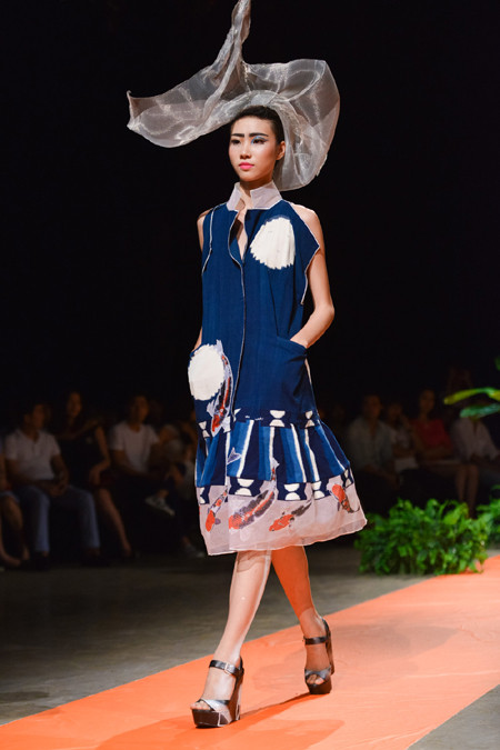 Mãn nhãn đêm Haute Couture trong Tuần lễ thời trang Việt Nam Xuân-Hè 2016 ảnh 13