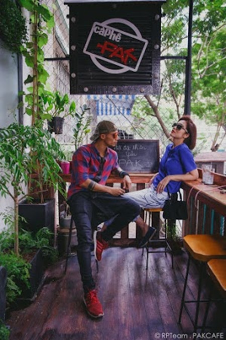 Vợ chồngTăng Thanh Hà mừng rỡ Phạm Anh Khoa lên chức ông chủ ảnh 2