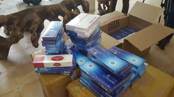 Thu giữ hơn 5.000 bao thuốc lá ngoại không rõ nguồn gốc ảnh 2