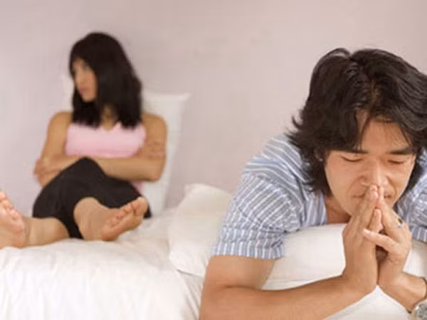 "Vỡ mật" vì tăng cường “năng lực yêu” ảnh 1