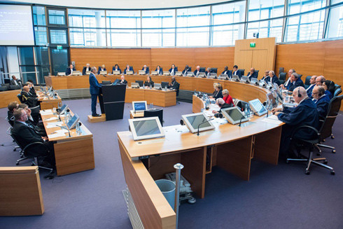 Quốc tế kêu gọi không bầu Trung Quốc làm thẩm phán Tòa Luật biển quốc tế ảnh 1