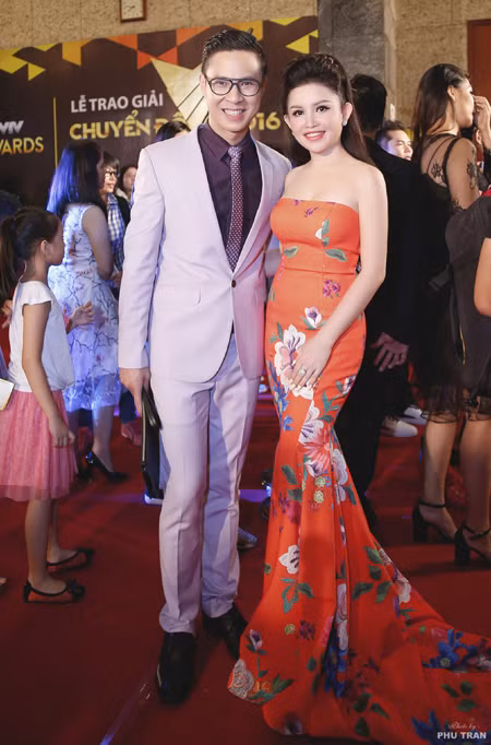 Janny Thủy Trần rạng ngời trên thảm đỏ VTV Awards ảnh 5