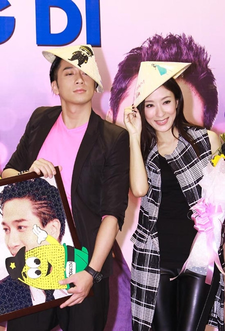 Ngôi sao TVB Dương Di - Ngô Trác Hy quay trở lại Việt Nam ảnh 2