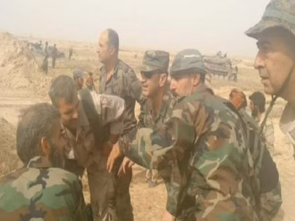 IS thất bại thảm hại ở Al-Sinaa, quân đội Syria tiêu diệt hàng chục tay súng ảnh 1