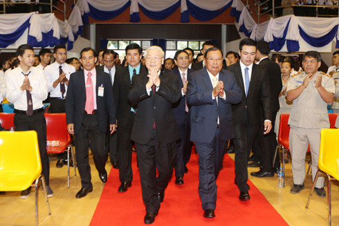 Việt Nam-Lào nhấn mạnh tầm quan trọng của việc duy trì hòa bình ở Biển Đông ảnh 1