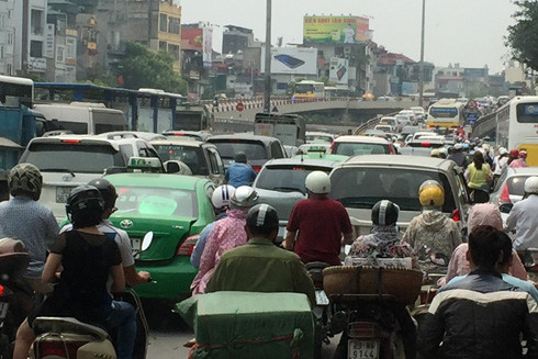 Không hạn chế phương tiện cá nhân, Hà Nội hết đường đi ảnh 1