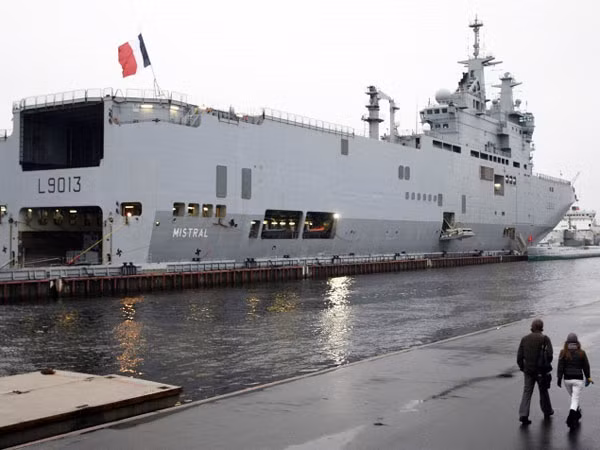 Pháp vẫn im hơi lặng tiếng trong “vụ lùm xùm” tàu Mistral ảnh 1
