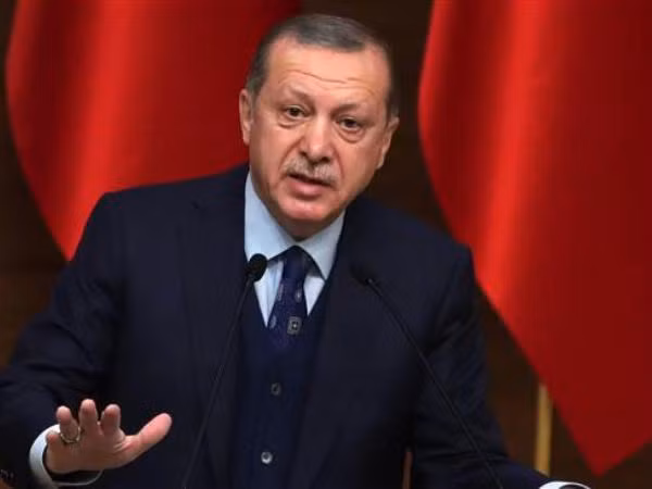 Thổ Nhĩ Kỳ tố Mỹ tiếp tục trang bị vũ khí miễn phí cho người Kurd Syria ảnh 1