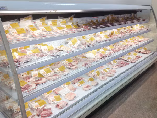 Thịt lợn hữu cơ, giá... trên trời: Đắt có xắt ra miếng? ảnh 1