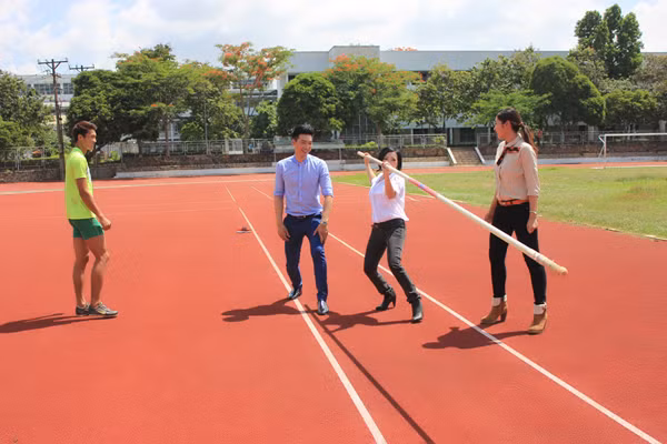 Hoa hậu Đặng Thu Thảo trình diễn catwalk với vận đông viên Judo ảnh 7