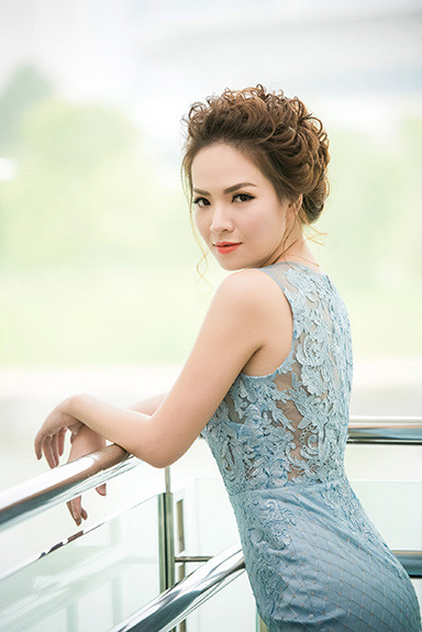  Hoa hậu Dương Thuỳ Linh rạng rỡ hội ngộ Hoa hậu Thuỳ Lâm ảnh 9