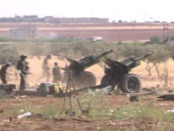 SAA nã đạn pháo vào khu vực có trạm quan sát của Thổ Nhĩ Kỳ gần biên giới Idlib ảnh 1