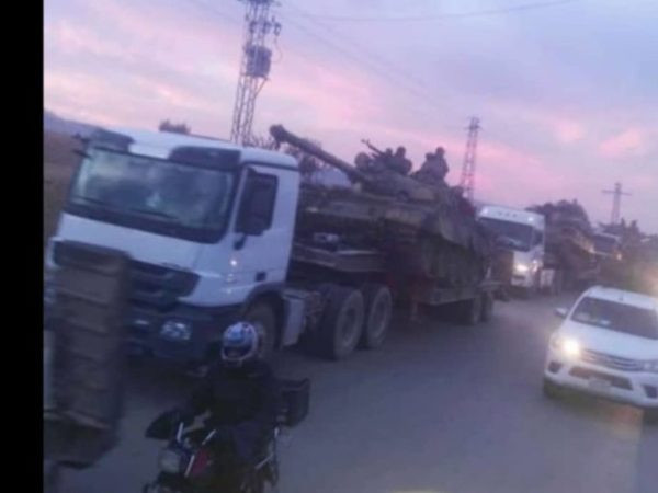 Đoàn xe quân sự lớn của SAA rầm rập tiến về tây bắc Syria ảnh 1 Đoàn xe quân sự lớn của SAA rầm rập tiến về tây bắc Syria ảnh 1