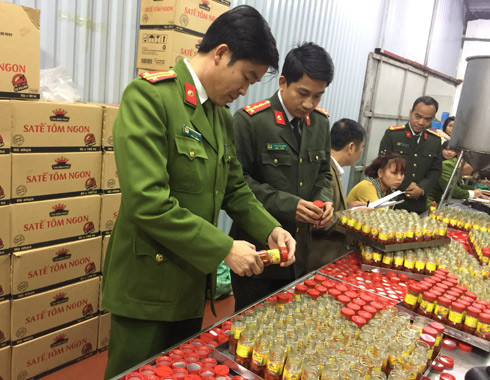 Công an Hà Nội: Chống hàng giả, hàng lậu, chặn "mầm họa" cho cộng đồng ảnh 1 Công an Hà Nội: Chống hàng giả, hàng lậu, chặn "mầm họa" cho cộng đồng ảnh 1