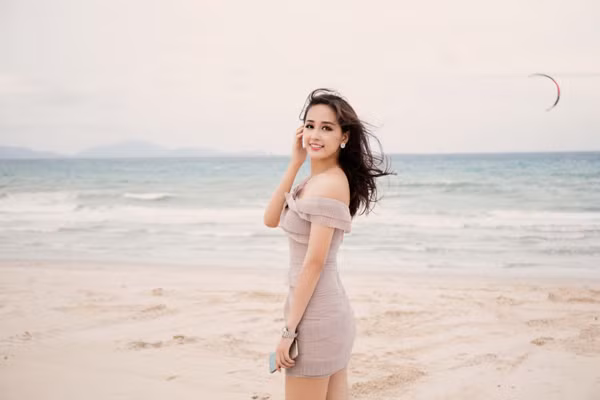 Sau nghi án "sửa ảnh", Hoa hậu Mai Phương Thuý tiếp tục khoe vẻ gợi cảm ảnh 7