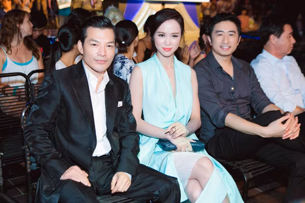 Trần Bảo Sơn-Vũ Ngọc Anh “dính như sam” đi xem Idol ảnh 1