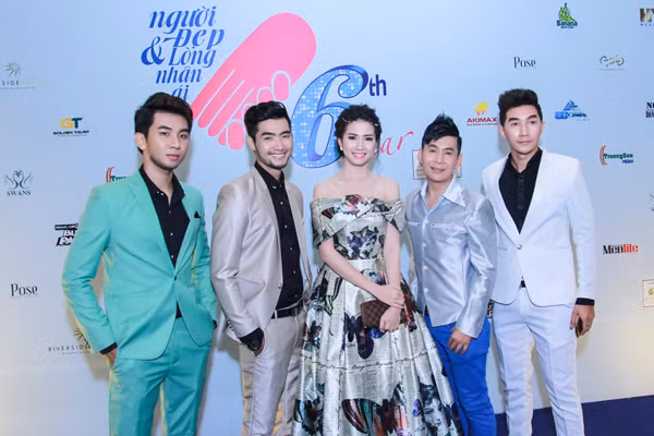 Phan Thị Mơ lộng lẫy dự gala "Người đẹp và lòng nhân ái" ảnh 7