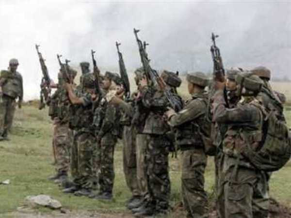 Pakistan tiếp tục nổ súng nhằm vào Jammu và Kashmir của Ấn Độ ảnh 1