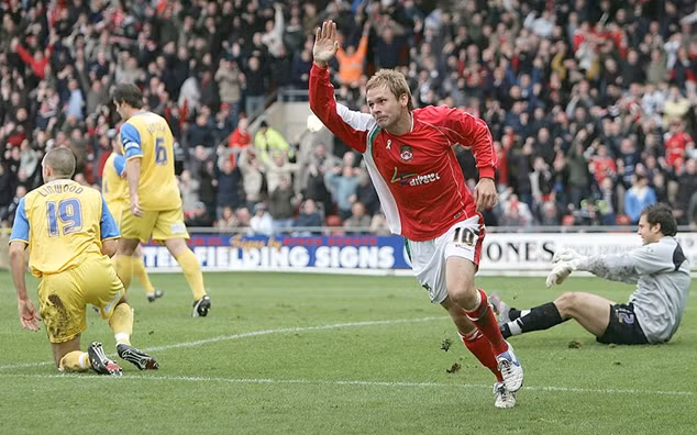 20 trận derby khốc liệt nhất bóng đá Anh ảnh 6