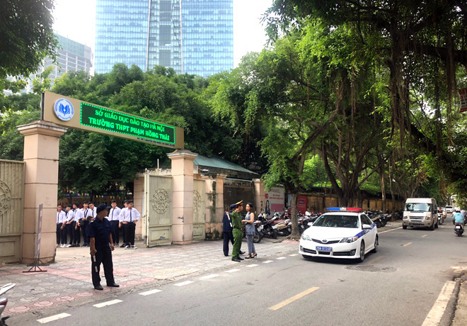 Đảm bảo an ninh trật tự, an toàn giao thông trong ngày lễ khai giảng năm học mới ảnh 10