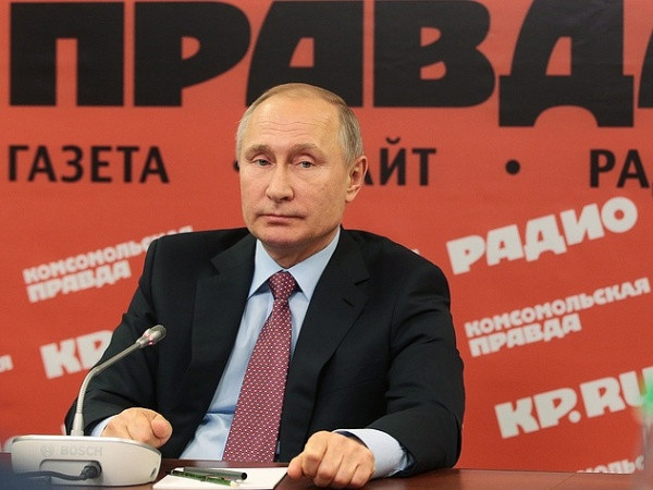 Nga sẵn sàng trả lại máy bay và tàu chiến ở Crimea cho Ukraine ảnh 1